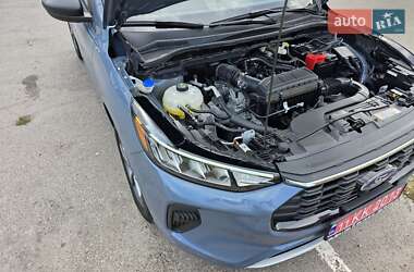 Внедорожник / Кроссовер Ford Escape 2024 в Кривом Роге