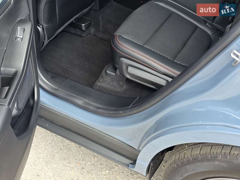 Внедорожник / Кроссовер Ford Escape 2024 в Кривом Роге