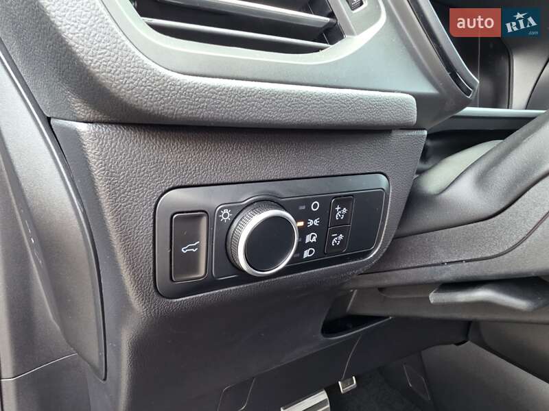 Внедорожник / Кроссовер Ford Escape 2024 в Кривом Роге