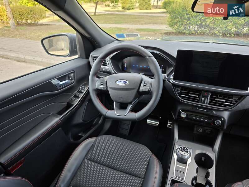 Внедорожник / Кроссовер Ford Escape 2024 в Кривом Роге