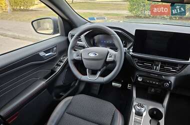 Внедорожник / Кроссовер Ford Escape 2024 в 