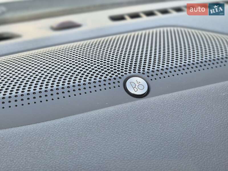 Позашляховик / Кросовер Ford Escape 2021 в Рівному