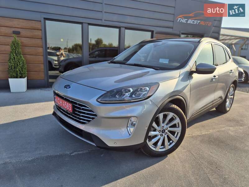 Позашляховик / Кросовер Ford Escape 2021 в Рівному