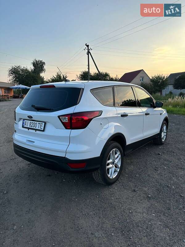 Внедорожник / Кроссовер Ford Escape 2018 в Броварах фото 6 Внедорожник / Кроссовер Ford Escape 2018 в Броварах