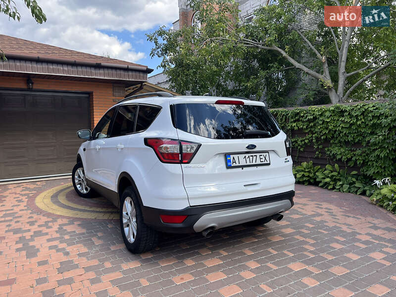 Позашляховик / Кросовер Ford Escape 2018 в Києві