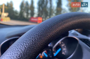 Внедорожник / Кроссовер Ford Escape 2018 в 