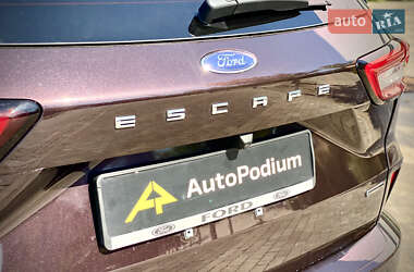 Внедорожник / Кроссовер Ford Escape 2023 в 