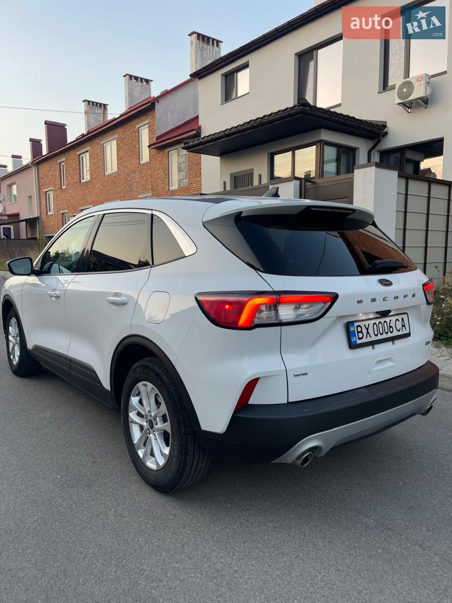 2020 Ford Escape - мініатюра 6