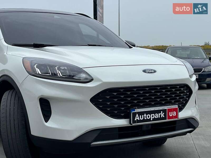 Внедорожник / Кроссовер Ford Escape 2020 в Львове