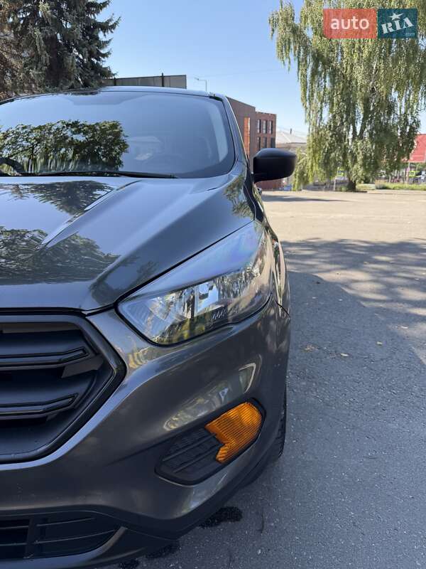 Внедорожник / Кроссовер Ford Escape 2018 в Тернополе