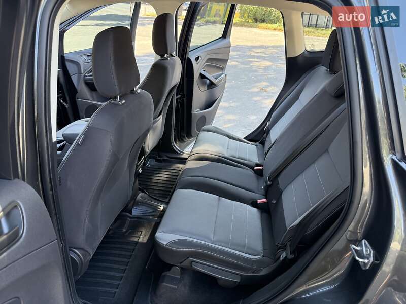 Внедорожник / Кроссовер Ford Escape 2018 в Тернополе