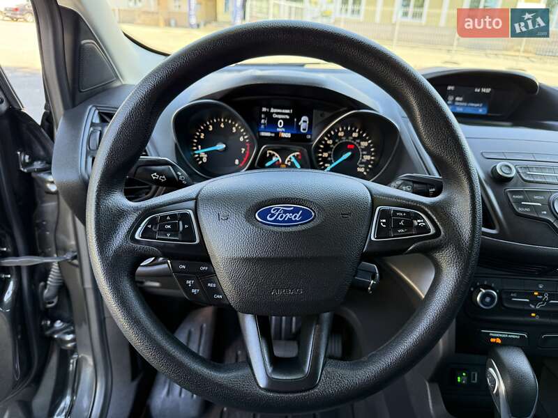 Внедорожник / Кроссовер Ford Escape 2018 в Тернополе