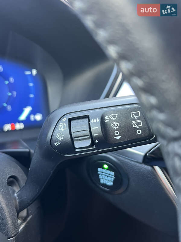 Внедорожник / Кроссовер Ford Escape 2021 в Дубно фото 74 Внедорожник / Кроссовер Ford Escape 2021 в Дубно