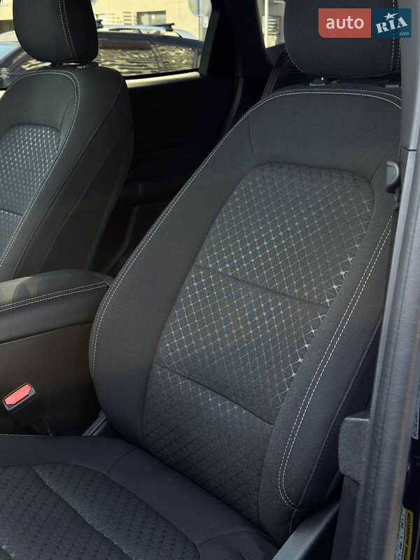 Внедорожник / Кроссовер Ford Escape 2023 в Киеве