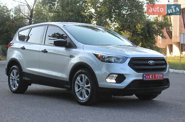 Внедорожник / Кроссовер Ford Escape 2019 в 