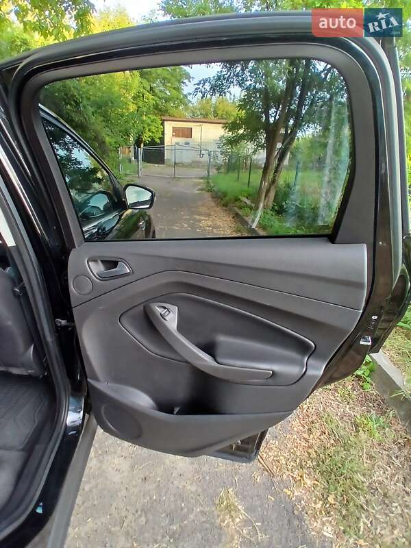 Внедорожник / Кроссовер Ford Escape 2016 в Львове фото 6 Внедорожник / Кроссовер Ford Escape 2016 в Львове