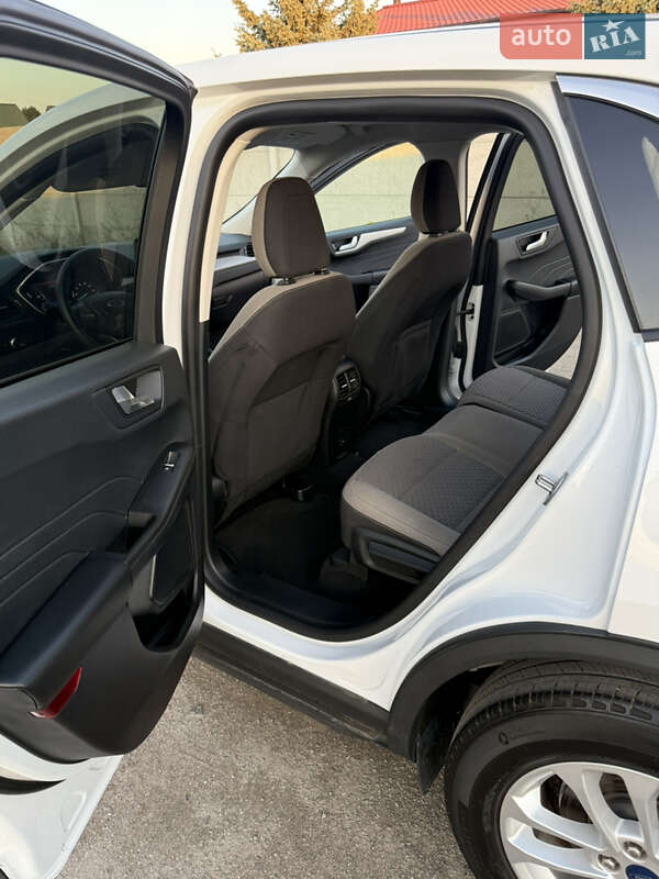 Внедорожник / Кроссовер Ford Escape 2021 в Виннице