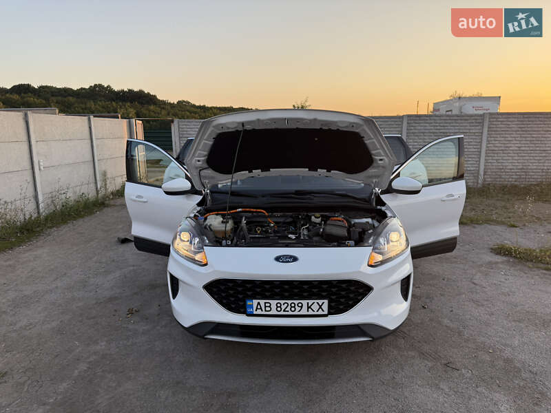 Внедорожник / Кроссовер Ford Escape 2021 в Виннице