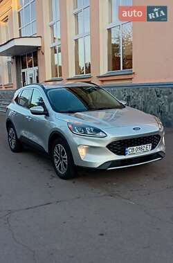Внедорожник / Кроссовер Ford Escape 2020 в 