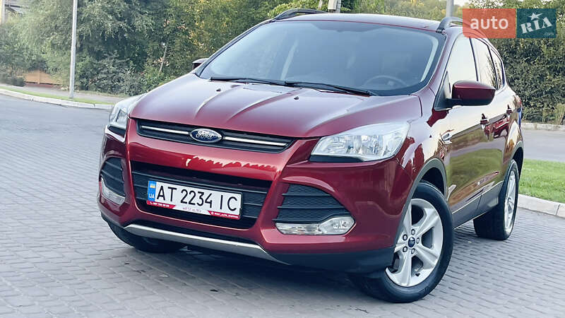 Внедорожник / Кроссовер Ford Escape 2015 в Львове