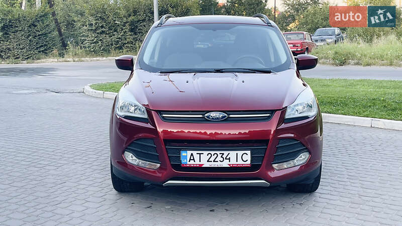 Внедорожник / Кроссовер Ford Escape 2015 в Львове