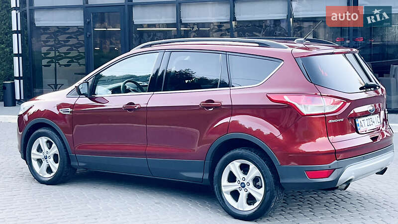 Внедорожник / Кроссовер Ford Escape 2015 в Львове