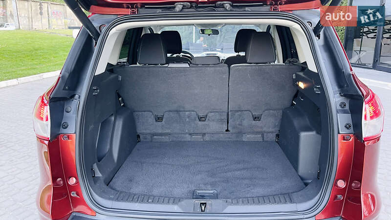 Внедорожник / Кроссовер Ford Escape 2015 в Львове