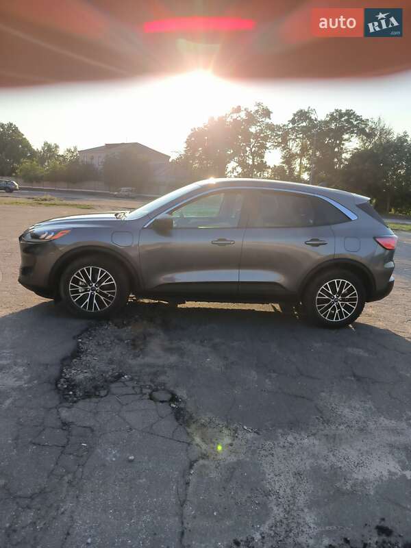 Позашляховик / Кросовер Ford Escape 2022 в Києві