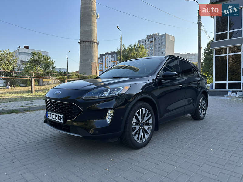 Внедорожник / Кроссовер Ford Escape 2020 в Черкассах