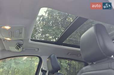Позашляховик / Кросовер Ford Escape 2018 в 