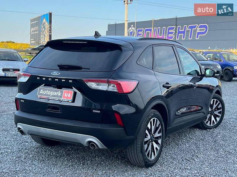 Внедорожник / Кроссовер Ford Escape 2020 в Львове