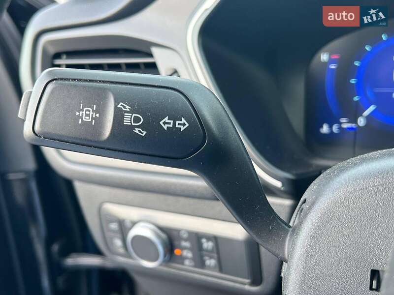 Внедорожник / Кроссовер Ford Escape 2020 в Львове