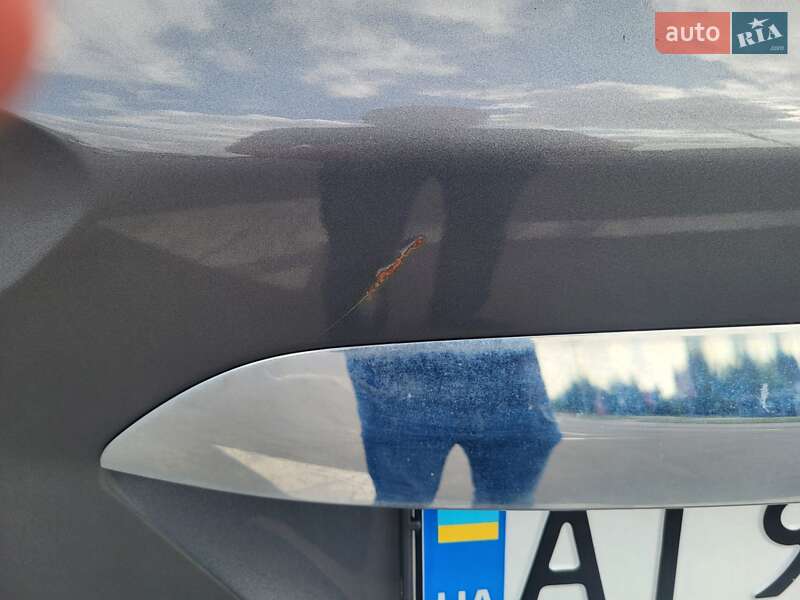 Внедорожник / Кроссовер Ford Escape 2014 в Ирпене