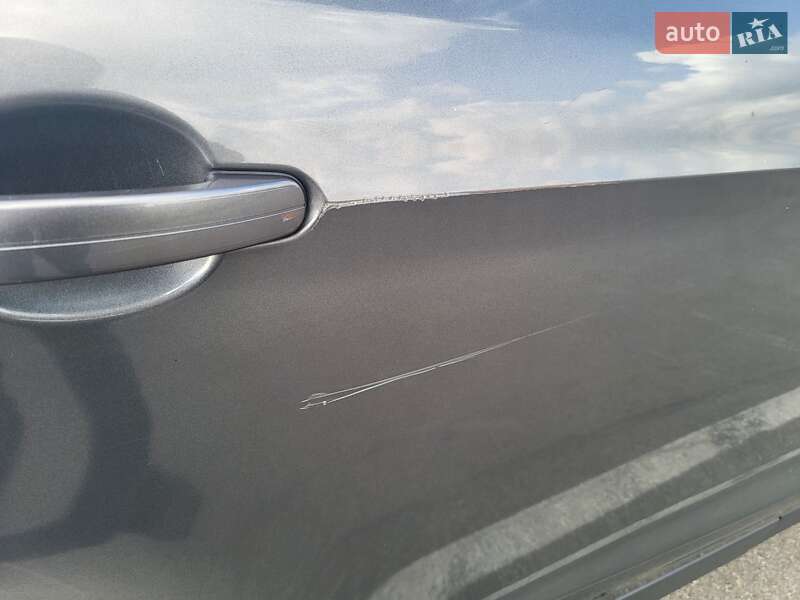 Внедорожник / Кроссовер Ford Escape 2014 в Ирпене