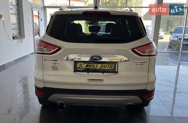 Внедорожник / Кроссовер Ford Escape 2014 в 
