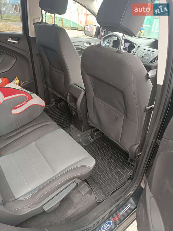 Внедорожник / Кроссовер Ford Escape 2013 в Сумах