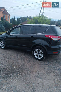 Позашляховик / Кросовер Ford Escape 2013 в Сумах