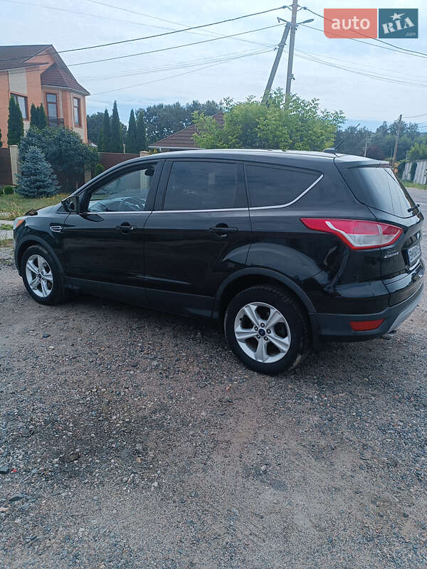 Внедорожник / Кроссовер Ford Escape 2013 в Сумах