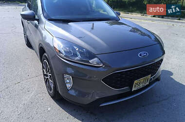 Внедорожник / Кроссовер Ford Escape 2022 в 
