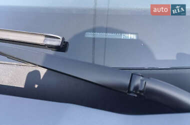 Внедорожник / Кроссовер Ford Escape 2022 в 