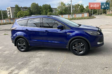 Внедорожник / Кроссовер Ford Escape 2013 в 