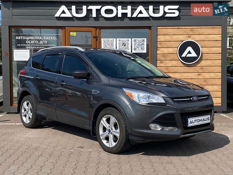 Внедорожник / Кроссовер Ford Escape 2016 в 