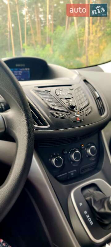 Внедорожник / Кроссовер Ford Escape 2013 в Киеве