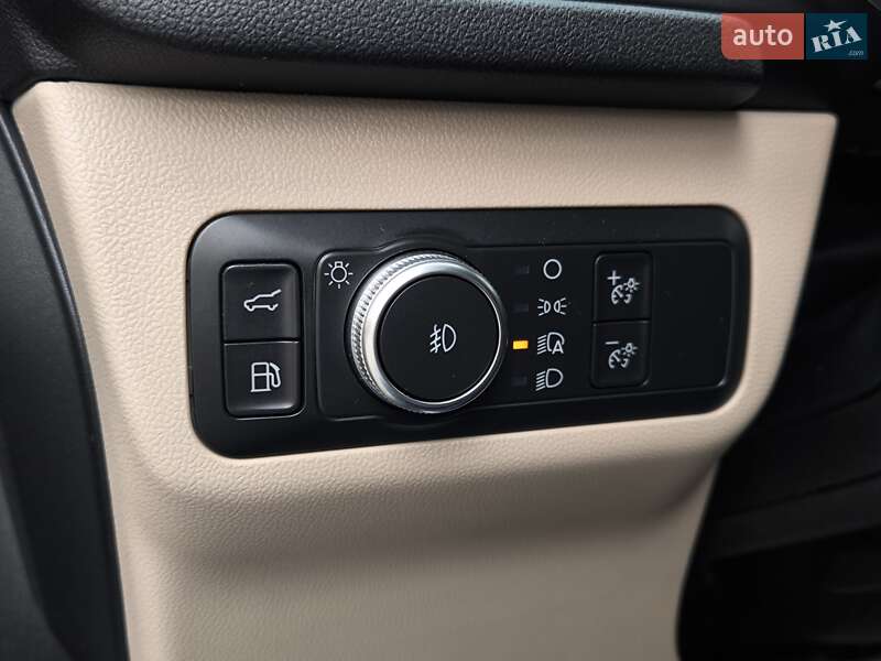 Внедорожник / Кроссовер Ford Escape 2020 в Ивано-Франковске фото 41 Внедорожник / Кроссовер Ford Escape 2020 в Ивано-Франковске