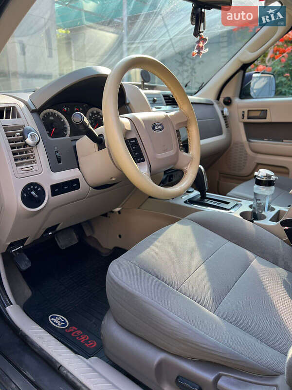 Внедорожник / Кроссовер Ford Escape 2008 в Измаиле фото 15 Внедорожник / Кроссовер Ford Escape 2008 в Измаиле