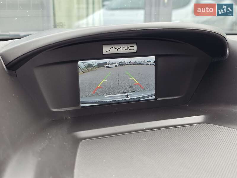 Внедорожник / Кроссовер Ford Escape 2015 в Тернополе