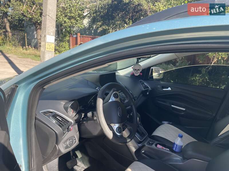 Внедорожник / Кроссовер Ford Escape 2013 в Чернигове фото 15 Внедорожник / Кроссовер Ford Escape 2013 в Чернигове