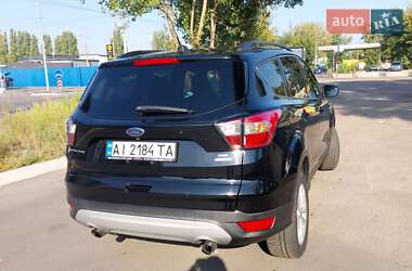 Внедорожник / Кроссовер Ford Escape 2018 в Киеве