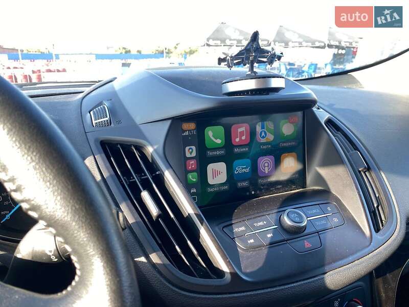 Внедорожник / Кроссовер Ford Escape 2019 в Виннице