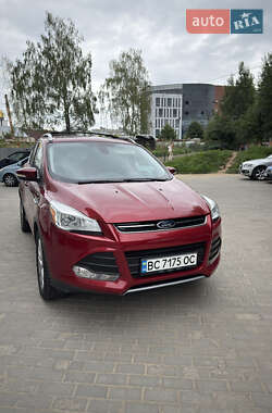 Внедорожник / Кроссовер Ford Escape 2014 в 